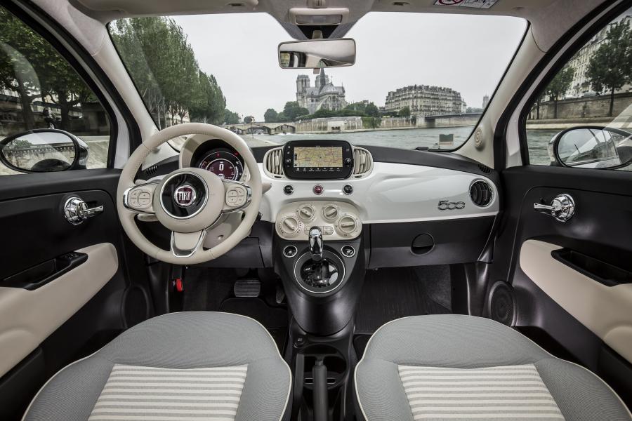 Торпедо Fiat 500 Collezione (312) 2018 года  (WW) (фото 22 из 31)